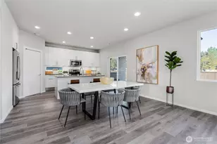 13806 Brookdale Ln E, Tacoma, WA 98445 - Photo 8