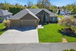 832 SE Vintage Way, College Place, WA 99324 - Photo 2