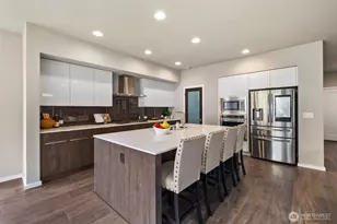 19245 135th St SE, Monroe, WA 98272 - Photo 8