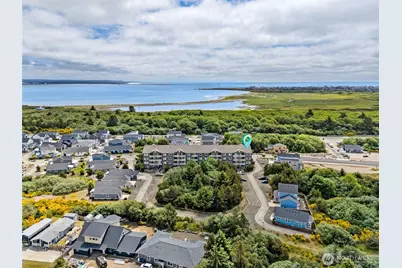 262 Oyhut Bay Boulevard SW #101, Ocean Shores, WA 98569 - Photo 2
