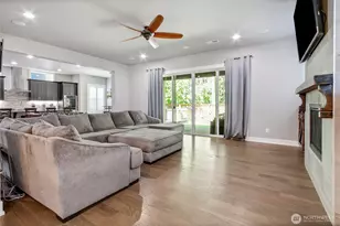 13707 187th Ave Ct E, Bonney Lake, WA 98391 - Photo 6