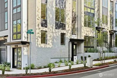 110 B 2nd Street S, Kirkland, WA 98033 - Photo 2