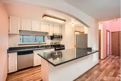 1208 S 216th Street #D201, Des Moines, WA 98198 - Photo 8