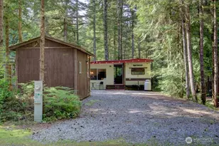 171 4 Christmas Tree Circle, Deming, WA 98244 - Photo 2