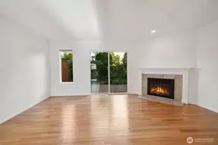 10030 NE 120th St, Kirkland, WA 98034 - Photo 28