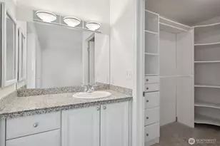 10030 NE 120th St, Kirkland, WA 98034 - Photo 16