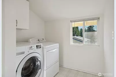 10030 NE 120th Street #J2, Kirkland, WA 98034 - Photo 20