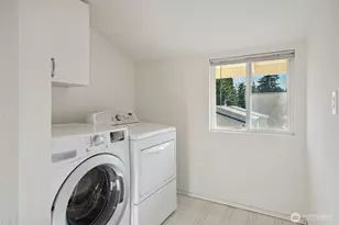 10030 NE 120th St, Kirkland, WA 98034 - Photo 20