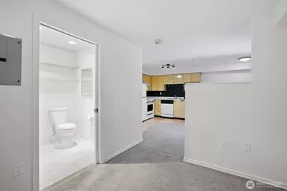 425 Vine Street #513, Seattle, WA 98121 - Photo 6
