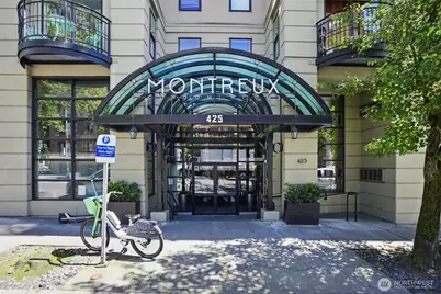 425 Vine Street #513, Seattle, WA 98121 - Photo 1