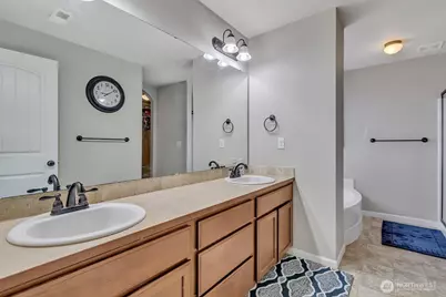 6715 Quincy Avenue SE, Auburn, WA 98092 - Photo 24