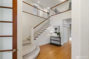 2728 206th Terrace NE, Sammamish, WA 98074 - Photo 2