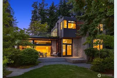 7268 Madrona Drive NE, Bainbridge Island, WA 98110 - Photo 4