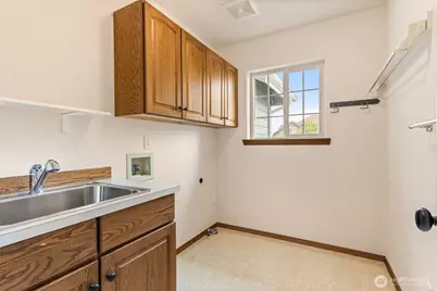 8711 Fenwick Loop SE SE, Olympia, WA 98513 - Photo 14