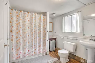 9402 48th Ave E, Tacoma, WA 98446 - Photo 34