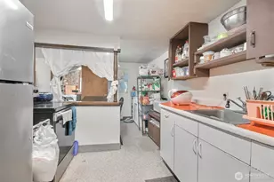 9402 48th Ave E, Tacoma, WA 98446 - Photo 32