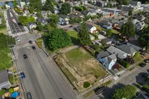 511 11th St, Bremerton, WA 98337 - Photo 1