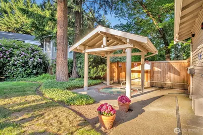 9009 Avondale Road NE #D107, Redmond, WA 98052 - Photo 30
