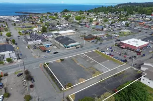 1016 E 1st St, Port Angeles, WA 98362 - Photo 1