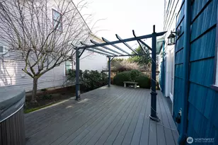 805 11th St, Bellingham, WA 98225 - Photo 30