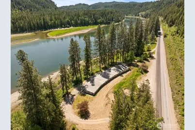 8612 Wa-31, Ione, WA 99139 - Photo 1