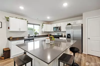 534 Gilbertson Lane SE, Olympia, WA 98501 - Photo 8