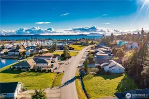 8145 Chehalis Rd, Blaine, WA 98230 - Photo 40