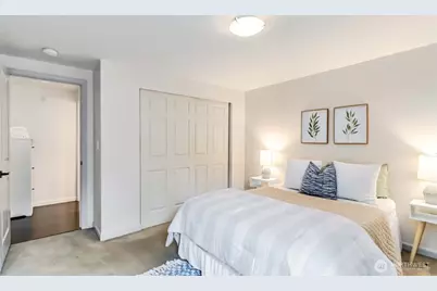 3661 Phinney Avenue N #208, Seattle, WA 98103 - Photo 12