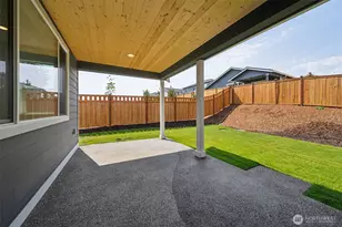 13920 181 St E, Puyallup, WA 98374 - Photo 36