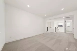 13920 181 St E, Puyallup, WA 98374 - Photo 30