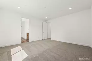 13912 181 St E, Puyallup, WA 98374 - Photo 26