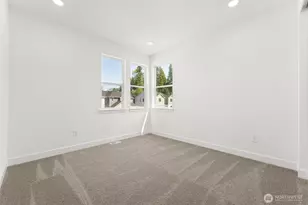 13912 181 St E, Puyallup, WA 98374 - Photo 32