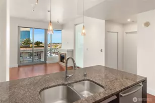 737 Olive Wy, Seattle, WA 98101 - Photo 14