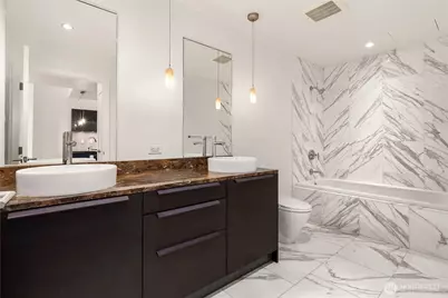 737 Olive Way #2704, Seattle, WA 98101 - Photo 12