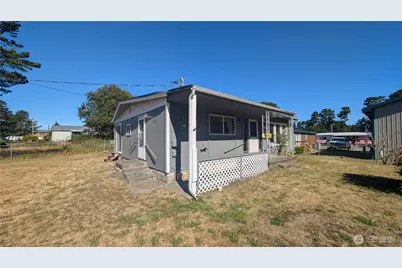 1506 164th Place, Long Beach, WA 98631 - Photo 2
