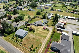 2320 183rd Street Ct E, Tacoma, WA 98445 - Photo 6