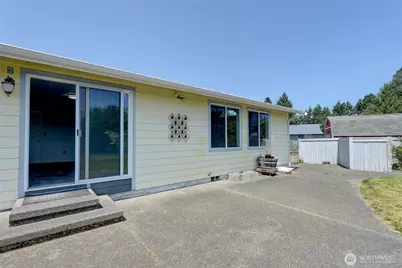 2320 183rd Street Ct E, Tacoma, WA 98445 - Photo 4