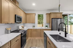 10829 104th Ave NE, Kirkland, WA 98033 - Photo 18