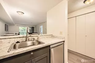 3022 SW Bradford St, Seattle, WA 98126 - Photo 10