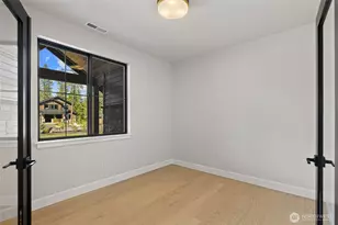 1061 Domerie Park Loop, Cle Elum, WA 98922 - Photo 10