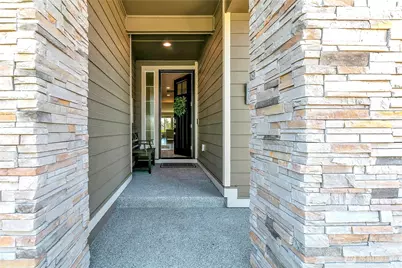18220 147th Street E, Bonney Lake, WA 98391 - Photo 2