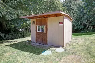 1506 Shuksan Dr, Camano Island, WA 98282 - Photo 20