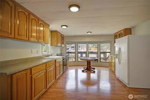 1506 Shuksan Dr, Camano Island, WA 98282 - Photo 8