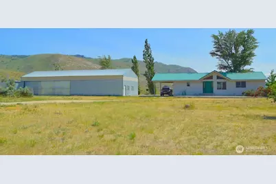 678 Road 20 NW, Waterville, WA 98858 - Photo 8