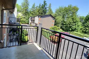 220 SW Clark St, Issaquah, WA 98027 - Photo 12