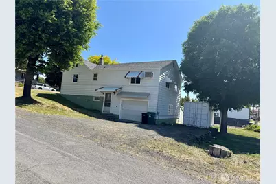 216 NW Cole Avenue, Wilbur, WA 99185 - Photo 1