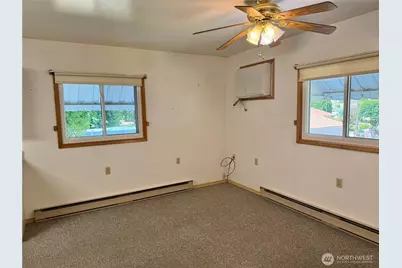 216 NW Cole Avenue, Wilbur, WA 99185 - Photo 16