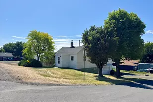 216 NW Cole Ave, Wilbur, WA 99185 - Photo 36