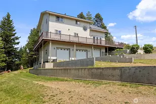 6379 Lewis Peak Rd, Waitsburg, WA 99361 - Photo 2