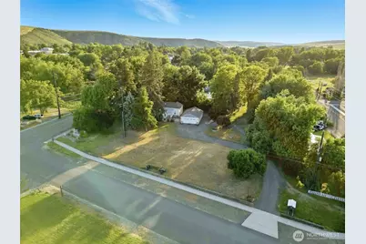 415 Preston Avenue, Waitsburg, WA 99361 - Photo 38